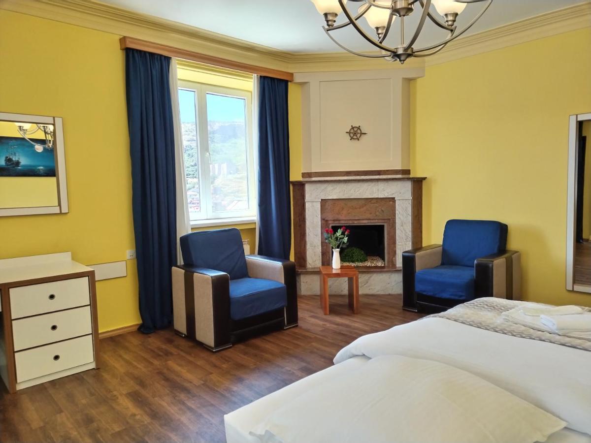 Hotel Blissdom Tbilisi Eksteriør billede